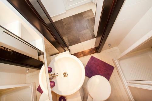 Flory Apartment