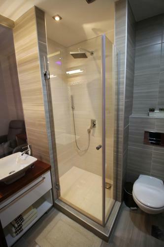 Hostal Metropoliten Rooms
