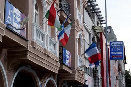 Hotel Ile De France
