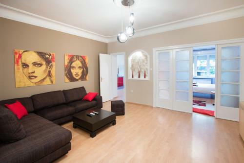 Best Stay Apartment