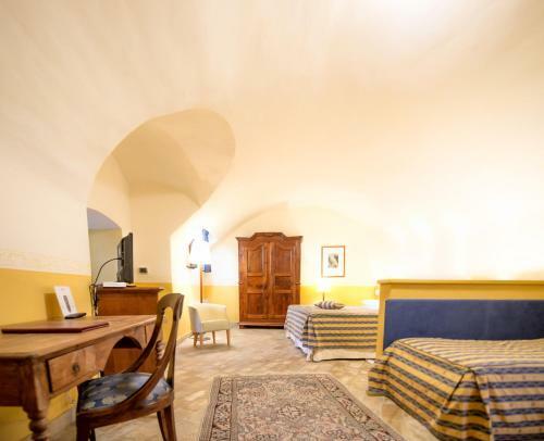 Hotel Castello Rosso