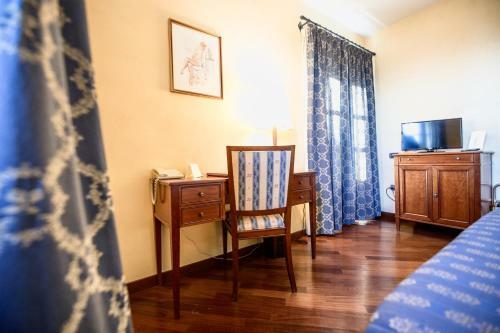 Hotel Castello Rosso