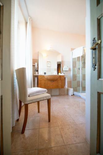 Hotel Castello Rosso