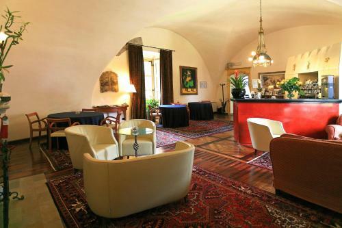Hotel Castello Rosso