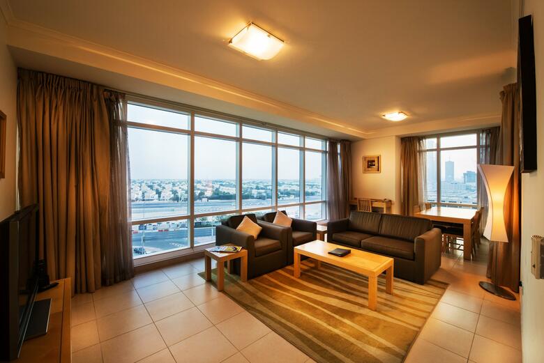 Oaks Liwa Heights Hotel Apartments