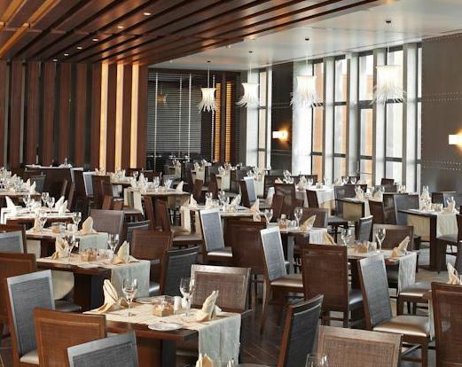 Real Marina Hotel & Spa