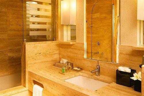 Real Marina Hotel & Spa