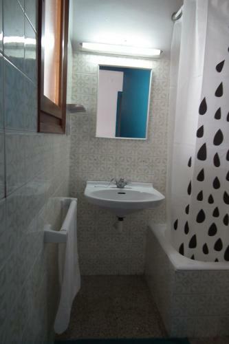 Hostal San Carlos Lloret De Mar