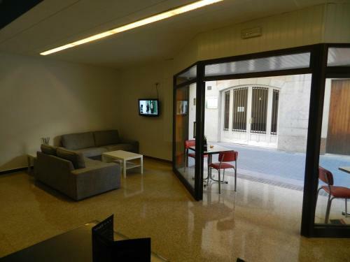 Hostal San Carlos Lloret De Mar