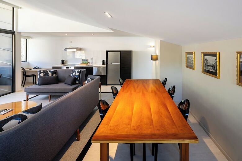 Queenstown Park Boutique Hotel
