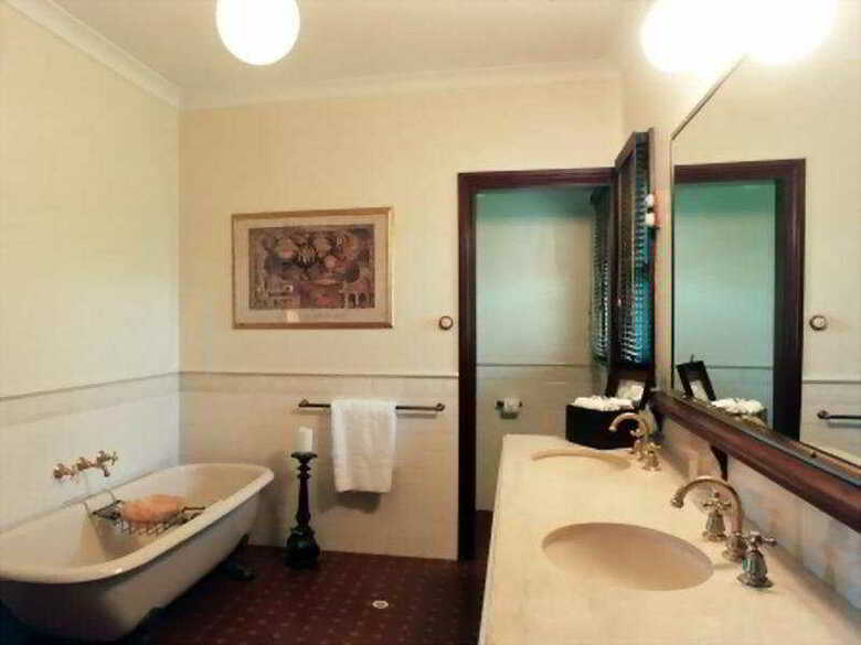 Hotel Mcalpine House