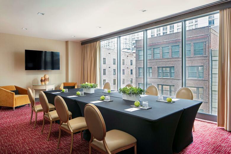 Hotel Palomar Chicago