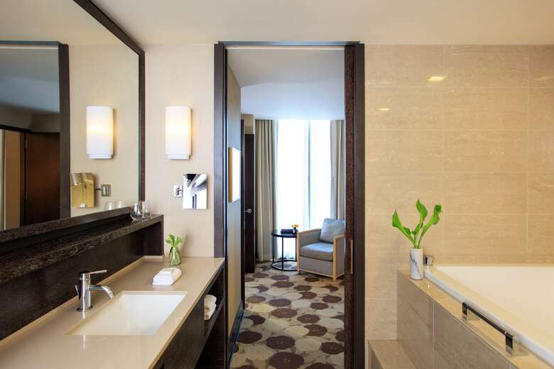 Hotel Palomar Chicago
