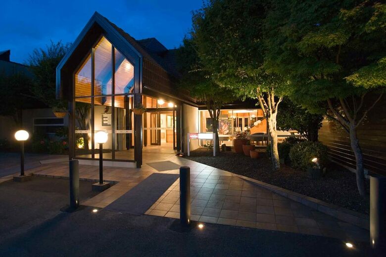 Hotel Mercure Leisure Lodge