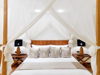 Hotel Hansar Samui Resort & Spa