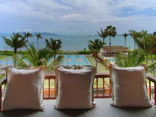 Hotel Hansar Samui Resort & Spa