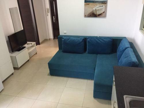 Apartment Dyana White Summerland
