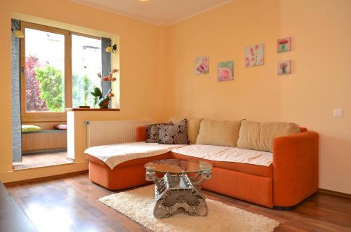 Lily Apartment