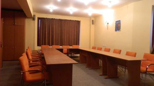 Hostal Pensiunea Crescent