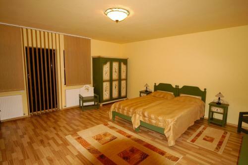 Hostal Pensiunea Casa Doina