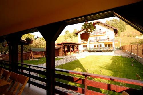 Hostal Pensiunea Casa Doina