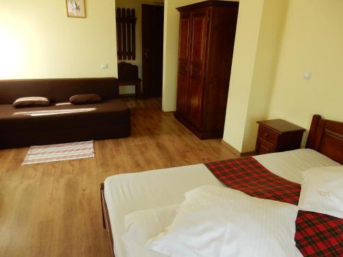 Hostal Pensiunea Marmot Residence
