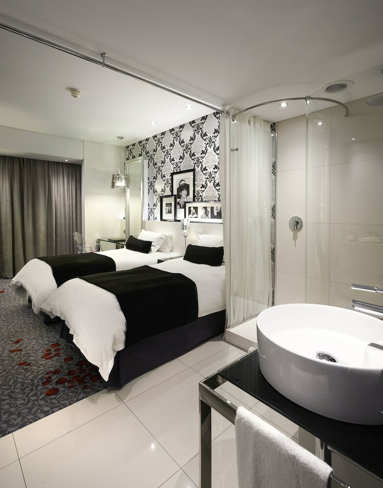 Hotel Protea Fire & Ice Melrose Arch