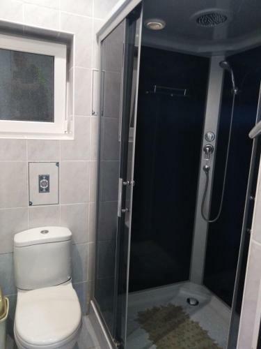 Hostal Ellaisa Guest House