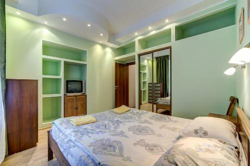 Stn Apartments By The Hermitage