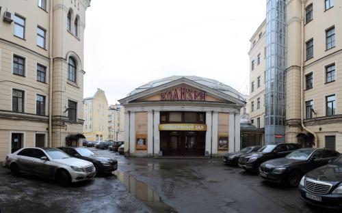 Nevsky Row Hotel - Nevsky 100