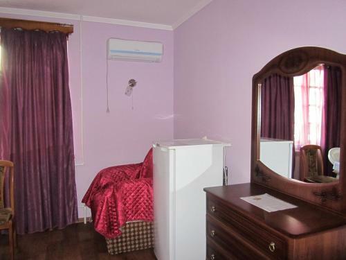 Hostal Lidiya Guest House