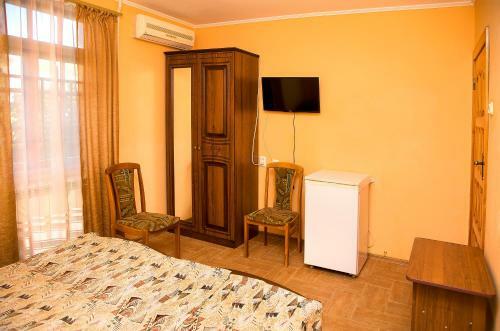 Hostal Lidiya Guest House