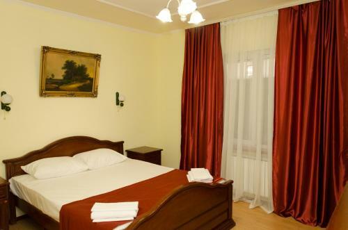 Hostal Bely Aist Guest House
