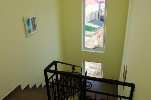 Hostal Bely Aist Guest House