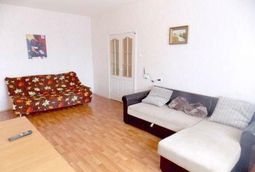 Apartment On Nevskogo 48v
