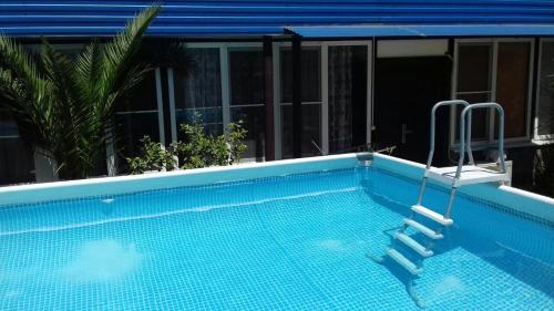 Hostal Guesthouse Na Ulitze Mimoz 9
