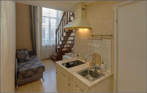 Apartments On Italianskaya 1