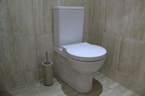 Hostal Dinastiya Guest House