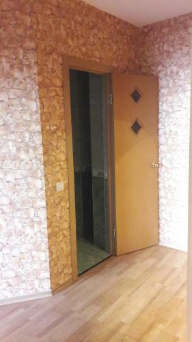 Apartment Komarova 21