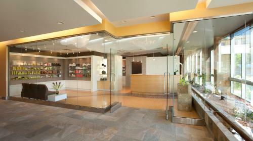 Hotel Inn At The Forks