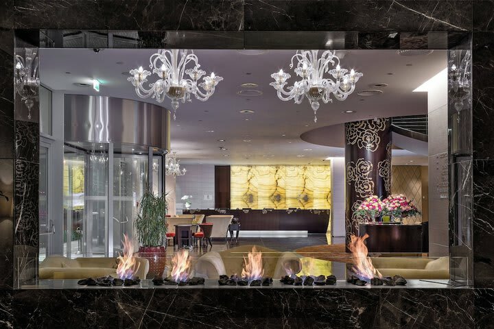 Hotel Kempinski River Park