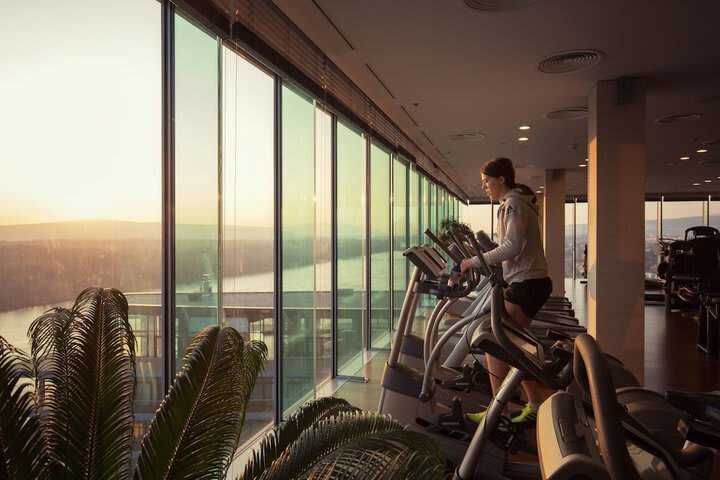 Hotel Kempinski River Park