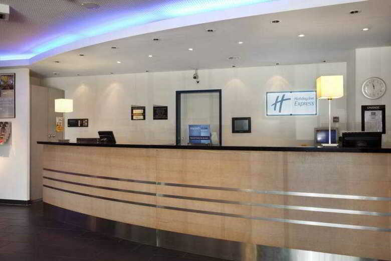 Hotel Holiday Inn Express Geneva Airport