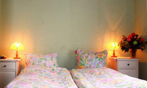 Basicrooms Hotel