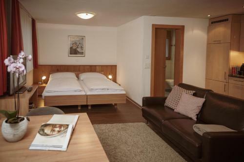 Apartamentos Haus Mischabel