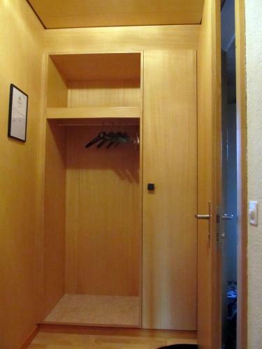 Chalet Silky