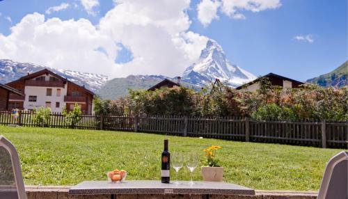 Apartamentos Haus Fleckstein Zermatt Wohnung Karibu