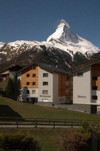 Apartamentos Haus Fleckstein Zermatt Wohnung Karibu