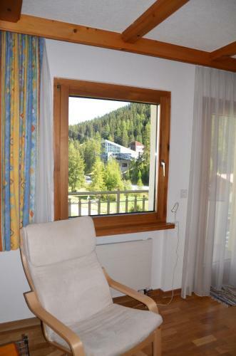 Apartamentos Chasa Ravaischa