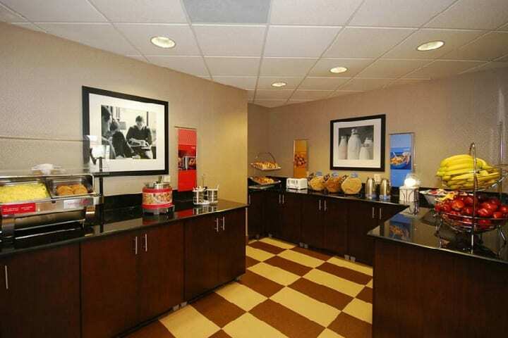 Hotel Hampton Inn Fort Myers Airport
